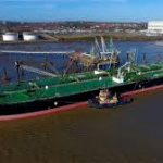 США захопили танкер Olina, що перевозив російську нафту: чому це важливо для України
