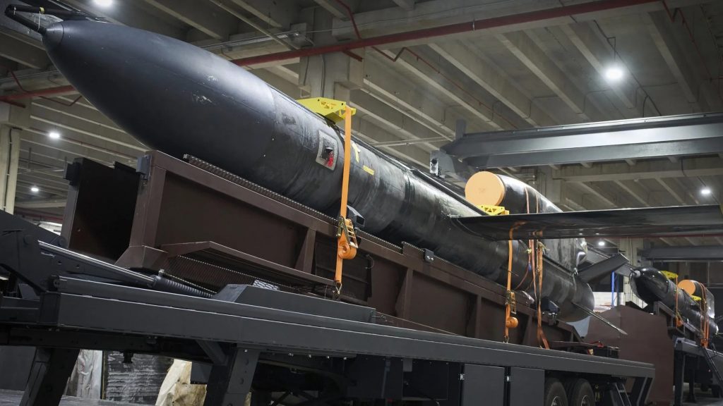 Україна розробила балістичну ракету великої дальності: що відомо про ФП-9 і її характеристики