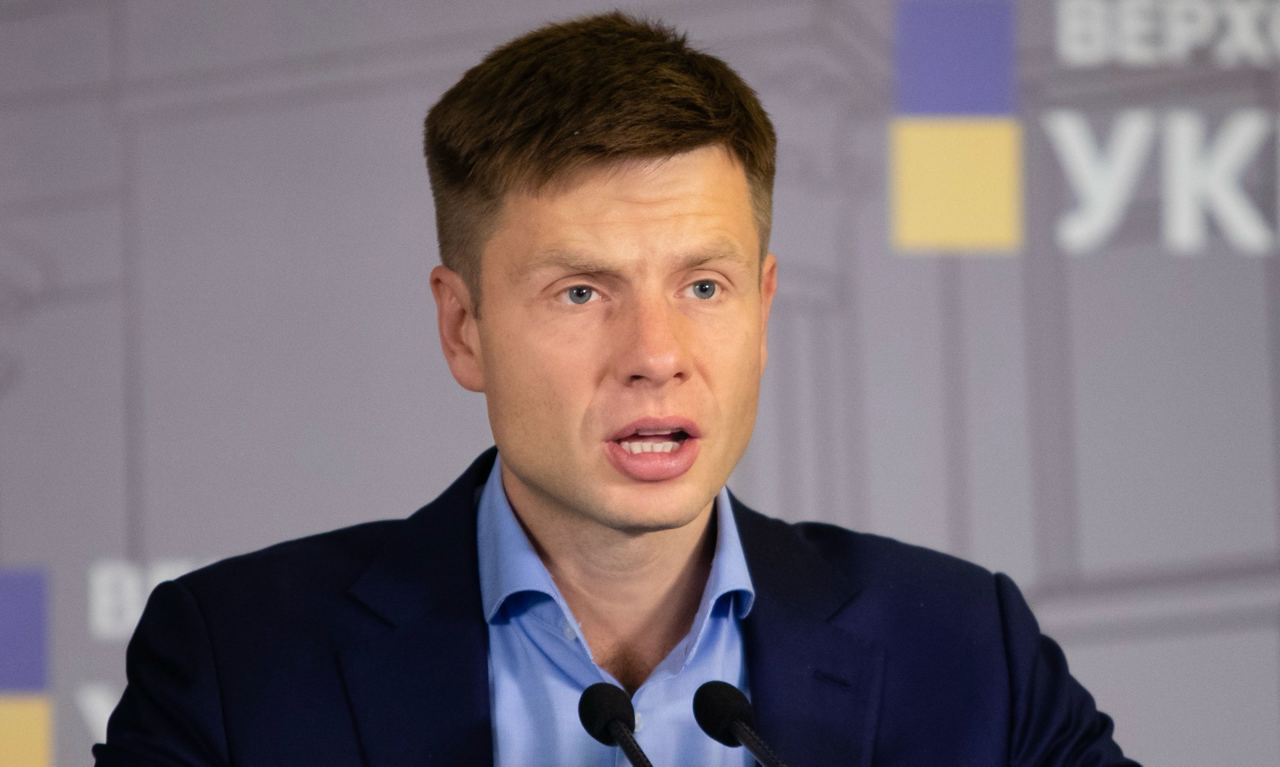 Ніяких виборів на травень не буде і референдуму також, — Гончаренко