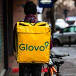 Масові списання коштів у Glovo — чому з картки зникли тисячі гривень і як оскаржити транзакцію