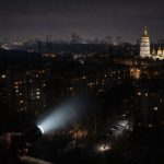 Коли вимикатимуть світло 9 лютого: детальний графік для Києва та області по групах