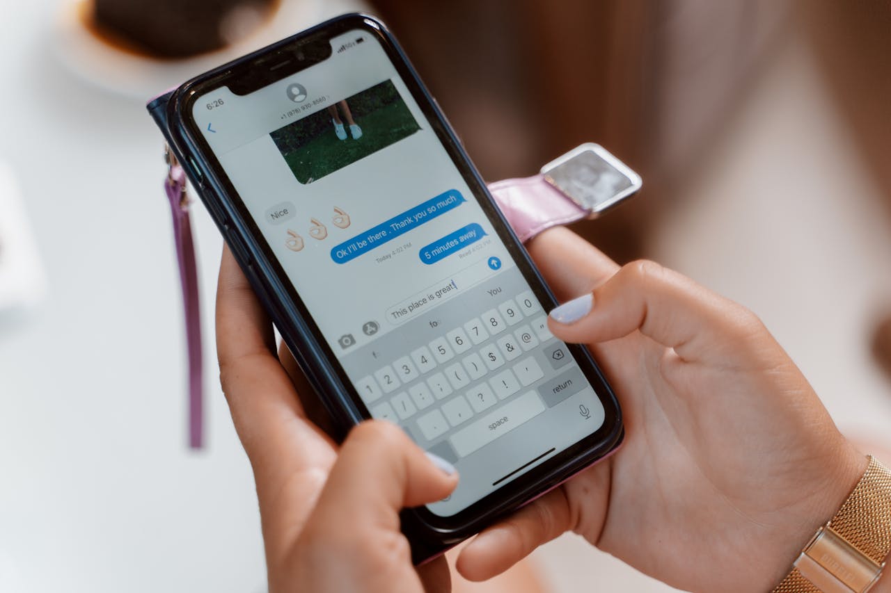 Які SMS і фото не можна зберігати в телефоні, щоб не втратити гроші