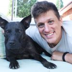 Чому історія айтішника, який лікує рак собаки за допомогою ChatGPT, зацікавила лікарів у всьому світі