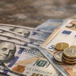 Курс валют 21-22 березня — скільки коштують долар, євро і злотий