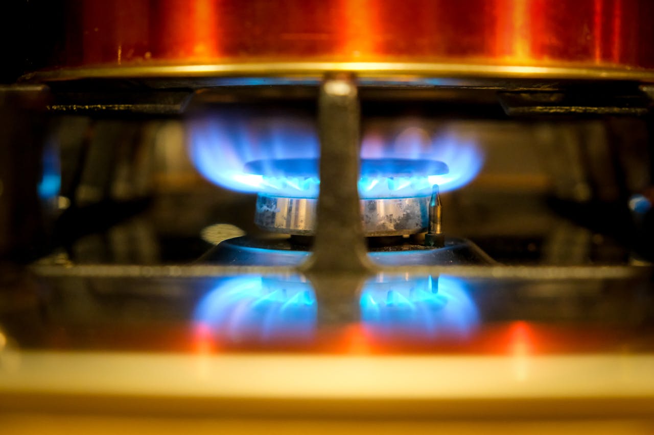 Платіжка за газ у квітні 2026 в Україні: хто отримає додатковий рахунок