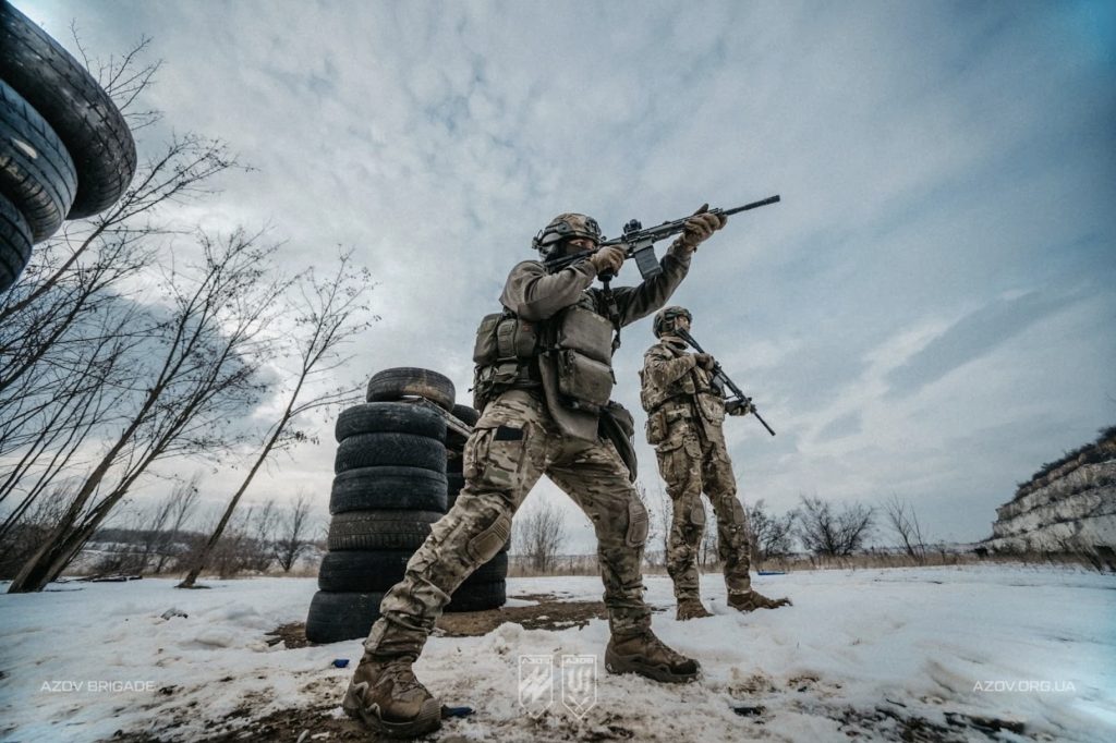 Як потрапити у піхоту «Азову» і стати стрільцем?