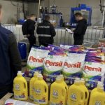 Чому підроблена побутова хімія Persil небезпечна — деталі рейду в Харкові з вилученням товару на 10 мільйонів гривень