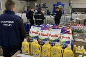 Чому підроблена побутова хімія Persil небезпечна — деталі рейду в Харкові з вилученням товару на 10 мільйонів гривень