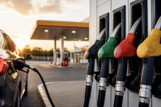 Актуальні ціни на бензин, дизель і газ на АЗС України 5 травня 2026 року: скільки коштує літр пального сьогодні