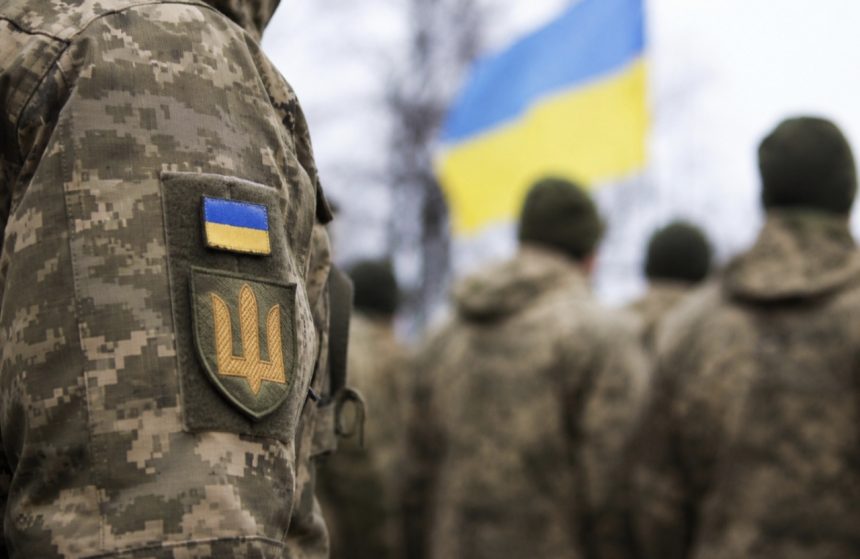 Відпустки, лікування та переведення: як можуть змінитися права колишніх ув’язнених, які служать у ЗСУ