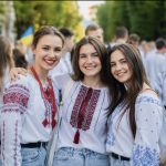 Українців закликали підтримати День вишиванки як державне свято: як долучитися до збору підписів