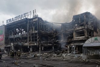 Як виглядає ТЦ Квадрат на Лук'янівці після обстрілу 24 травня