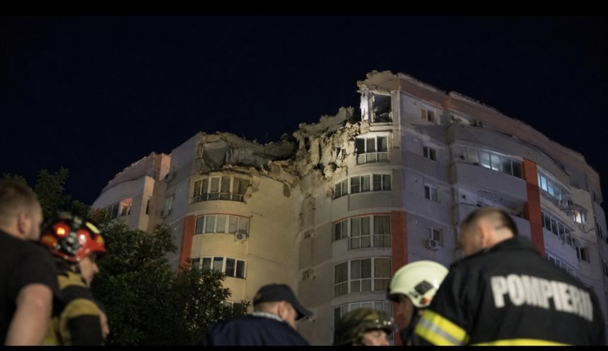 Російський дрон влучив у багатоповерхівку в Румунії: що тепер буде та чи посилять оборону країни