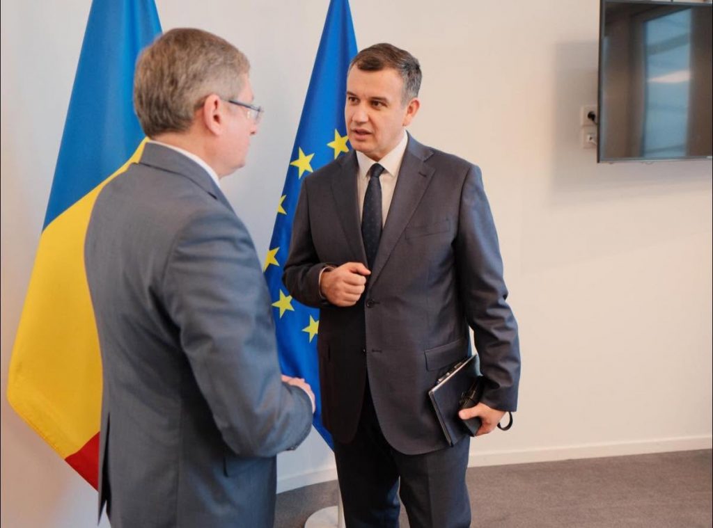 Хто такий Єуджен Томак: походження, громадянство та кар’єра прем’єра-міністра Румунії