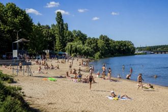 Де покупатися в Житомирі 2026: які пляжі відкриті та де безпечно відпочивати біля води
