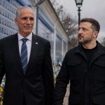 Президент Гондурасу Насрі Асфура вперше прибув до Києва. Зеленський і Асфура обговорили безпеку, дрони, агросектор, цифровізацію, торгівлю та підтримку України на міжнародних майданчиках. Усі деталі.