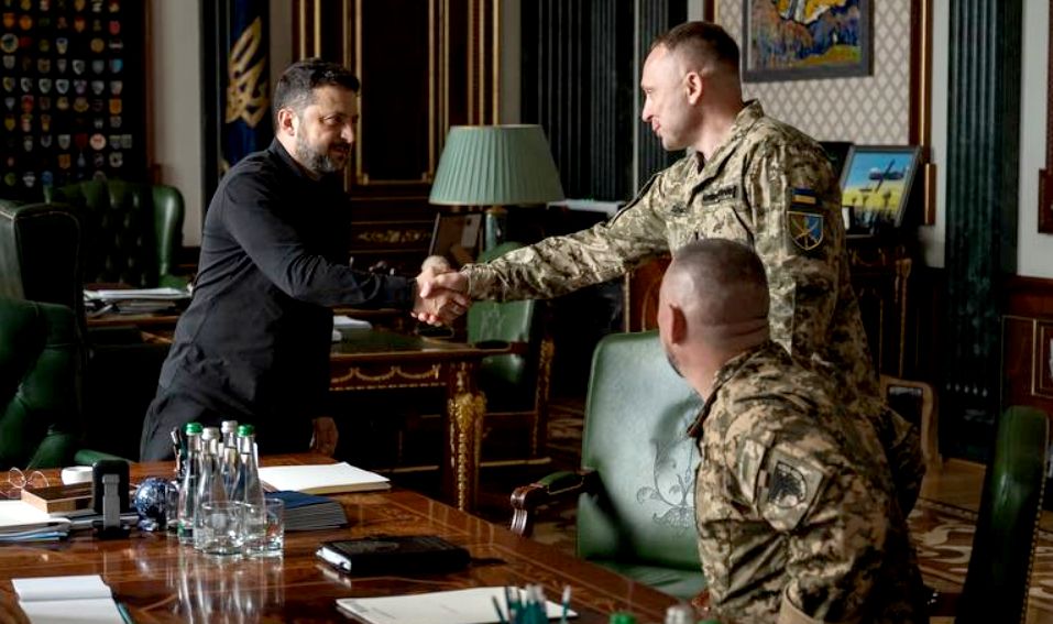 Зеленський звільнив Сирського та призначив Драпатого новим Головнокомандувачем