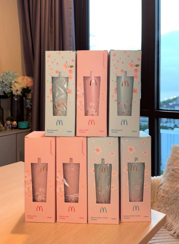 McDonald’s випустив термостакани із сакурою: скільки коштує колекція Japanese Blossom і чи буде вона в Україні