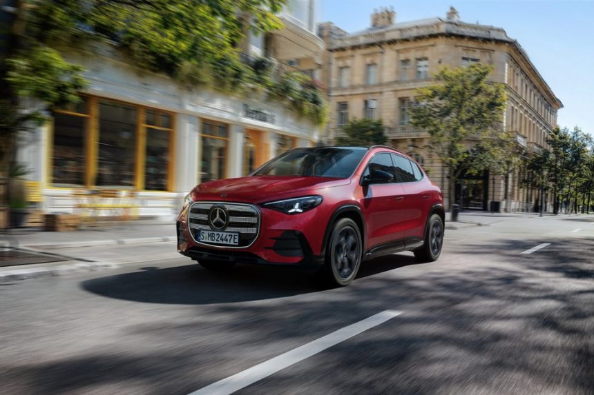 Mercedes-Benz GLA 2028 дебютував із новими версіями: що змінилося в кросовері