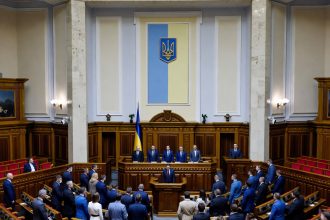 Новий склад Кабміну подали до Ради — хто відповідатиме за енергетику, фінанси та відновлення