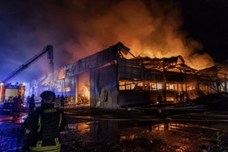 РФ знищила склад Philip Morris у Києві 8 липня — що буде з тютюновою продукцією на полицях магазинів