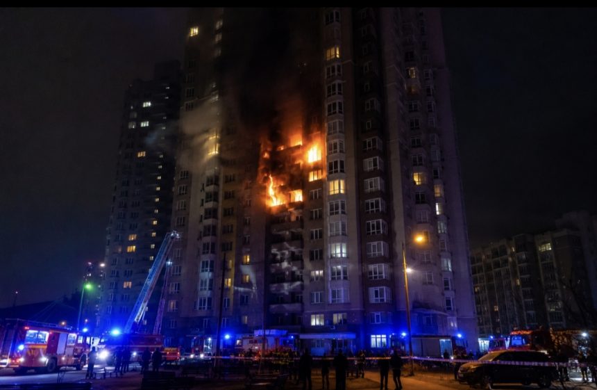 Росія завдала балістичного удару по Києву: перші наслідки атаки сьогодні