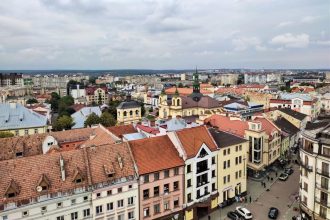 Погода на Івано-Франківщині: дощ і до 32 градусів