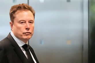 Федоров і Маск обговорюють розширення Starlink для ударів по РФ