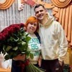 Миколас Карма показав маму: сімейне відео підкорило мережу