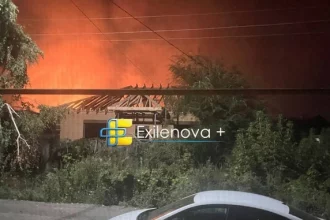 Атака дронів на РФ: горять два НПЗ