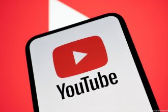 YouTube утримує блогерів мільйонами: конкуренція з Netflix посилюється