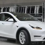 Tesla Model 3 і Model Y перевіряють через дефект підвіски
