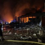 Що могло бути у складах у Шевченківському районі Києва, куди влучила російська ракета