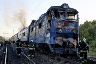 Як сталася атака на пасажирський потяг в Одеській області та чому машиністи не встигли евакуюватися