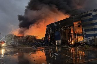 Що відомо про удар РФ по Київщині: які склади та логістичні комплекси постраждали