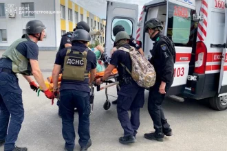 Росія вдарила по складах у Дніпрі, є загиблі