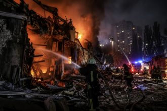 Атака РФ на Київ сьогодні: двоє загиблих, щонайменше вісім постраждалих — що відомо