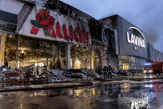 У Києві під час атаки РФ постраждав ТРЦ Lavina Mall: пошкоджено магазин Ашан