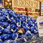 Roshen підготував солодку новинку до Нового року 2027 — які цукерки з'явилися у продажу, скільки коштують та що всередині