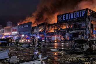 Масований обстріл Києва 22 жовтня: загинула людина, 22 постраждалих, серед них діти — які райони та торгові центри зазнали руйнувань